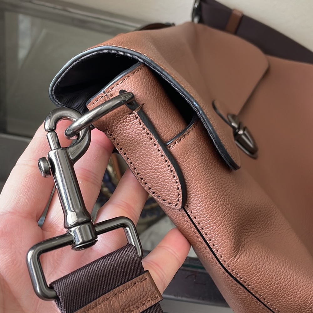 Coach soft brief/laptop messenger - Picture 5 of 11